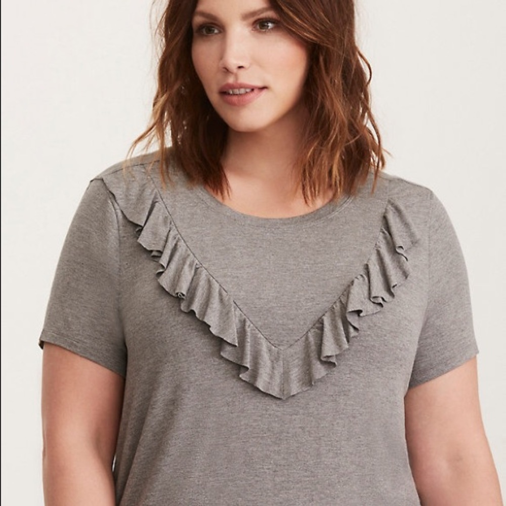 NEW TORRID Super Soft Ruffle Front Tee | Size 5